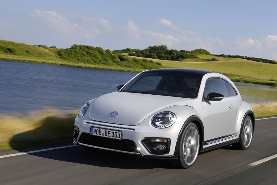  Volkswagen Beetle R-Line 2016 года  (фото 19 из 22)